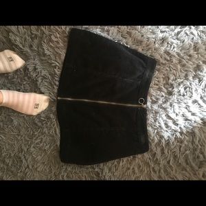 NWOT suede ribbed zipper skirt